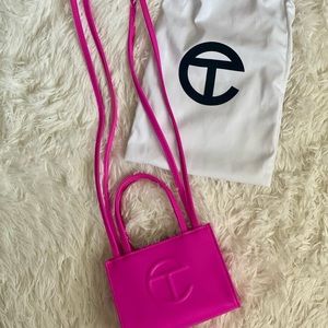 Small Telfar bag in color Azalea